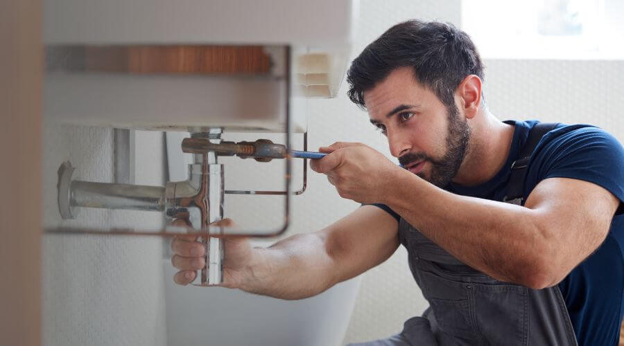 Local annual plumbing maintenance in Bath, IL